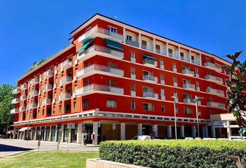 تختخواب و صبحانه Casa Italia