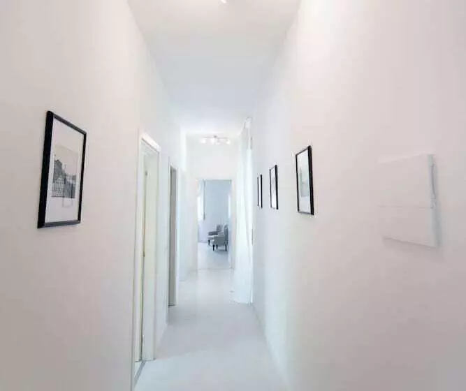 تختخواب و صبحانه Casa Italia