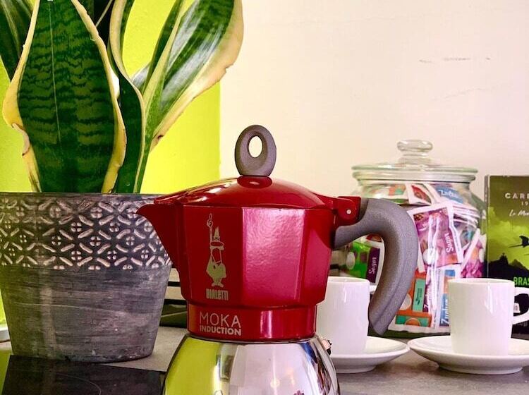 تختخواب و صبحانه Casa Italia