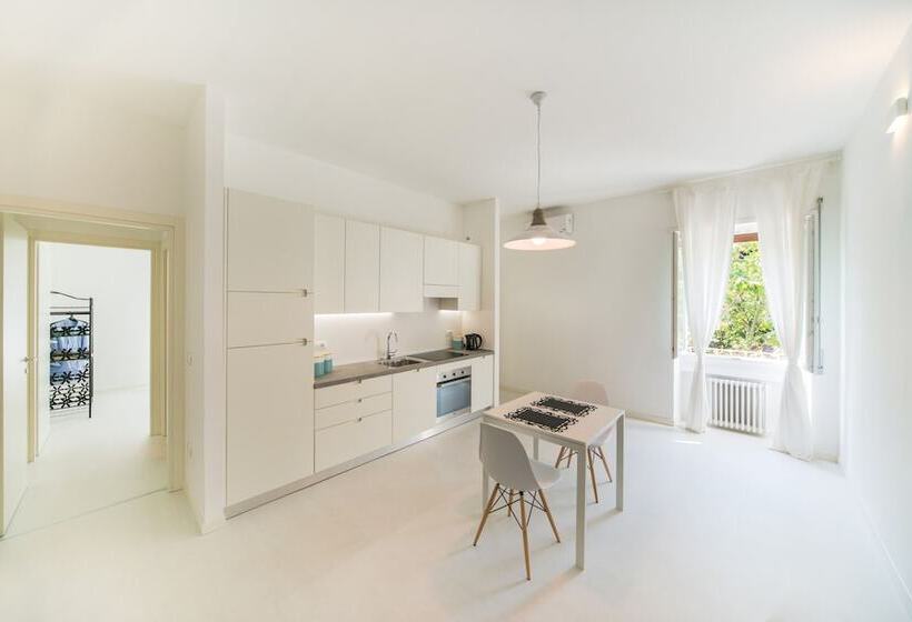 تختخواب و صبحانه Casa Italia