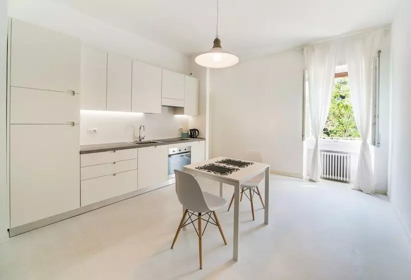تختخواب و صبحانه Casa Italia