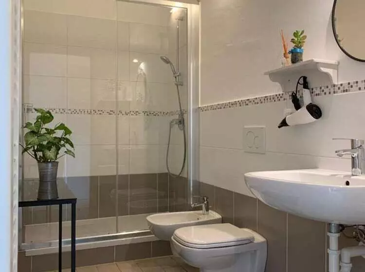 تختخواب و صبحانه Casa Italia