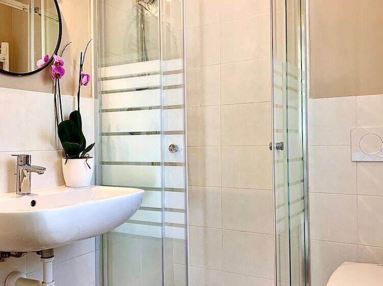 تختخواب و صبحانه Casa Italia