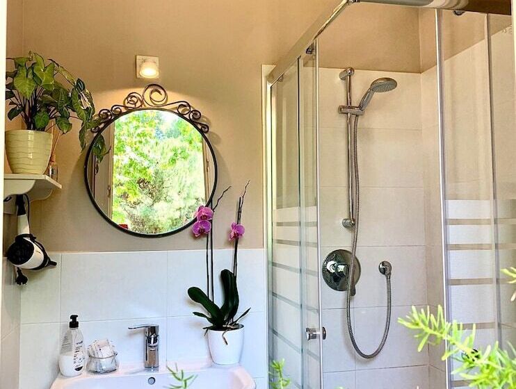 تختخواب و صبحانه Casa Italia