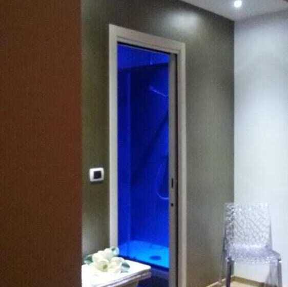 Bed and Breakfast Def House