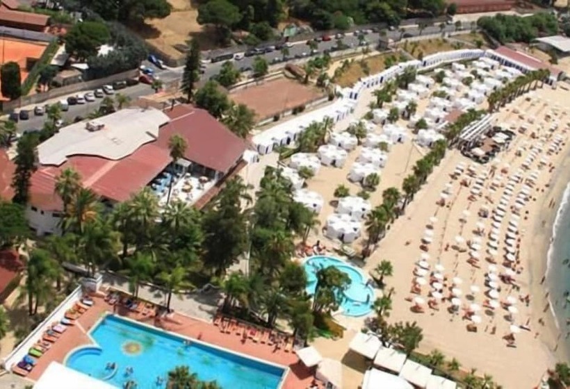 Bed and Breakfast Def House