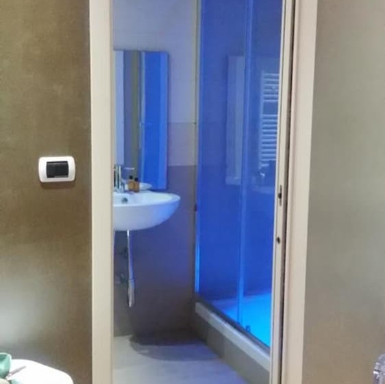 Bed and Breakfast Def House