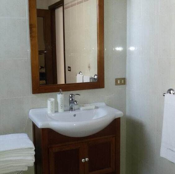 Bed and Breakfast Def House