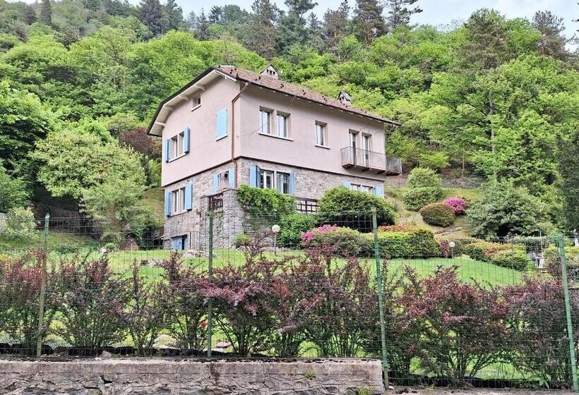 مبيت وإفطار La Taverna Dei Gufi