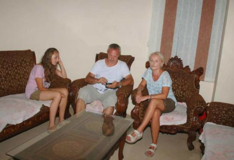 ベッドアンドブレックファースト Rajsangam International