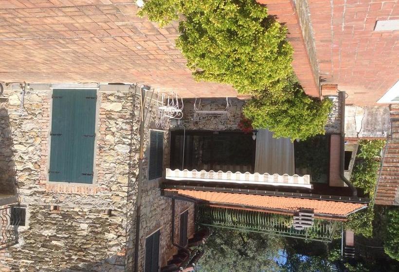 تختخواب و صبحانه Villetta Bisio