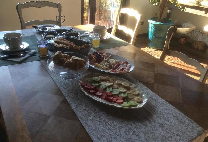 تختخواب و صبحانه Villetta Bisio