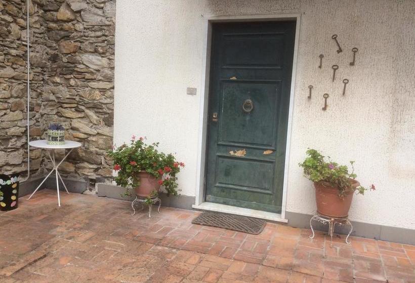 تختخواب و صبحانه Villetta Bisio