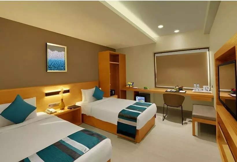 Click Hotel Bhuj