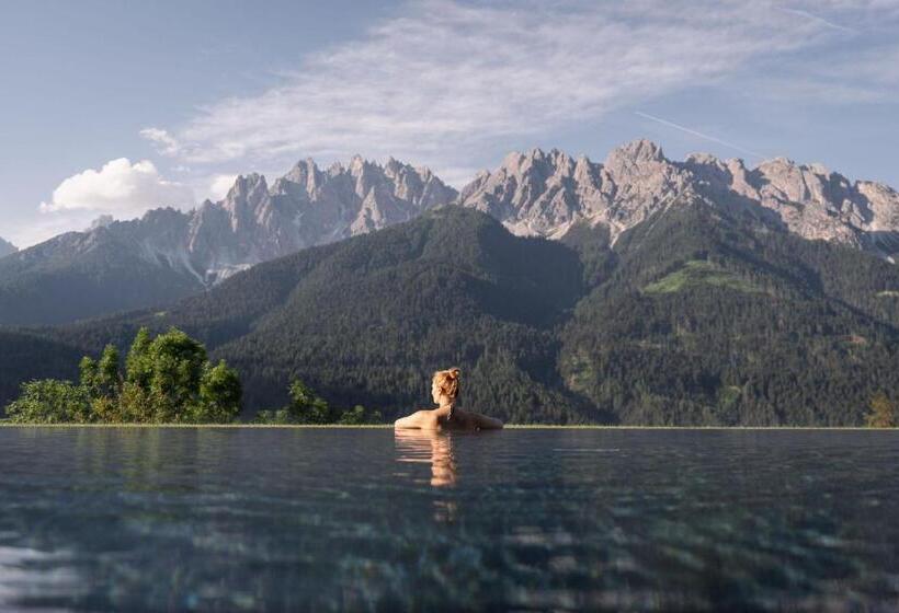 ホテル Schopfenhof