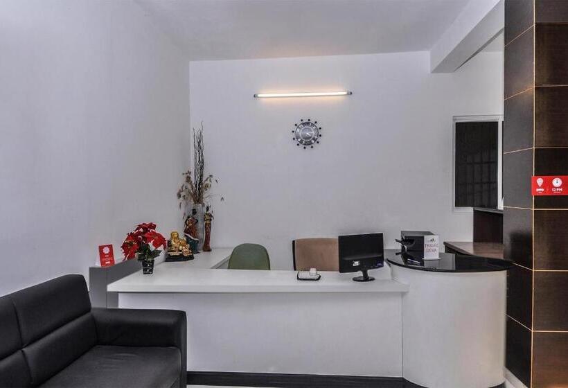 酒店 O The Mangrove Wood Residency