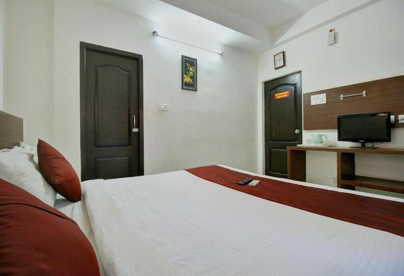 酒店 O The Mangrove Wood Residency