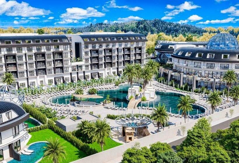 בית מלון כפרי Royal Atlantis Icon