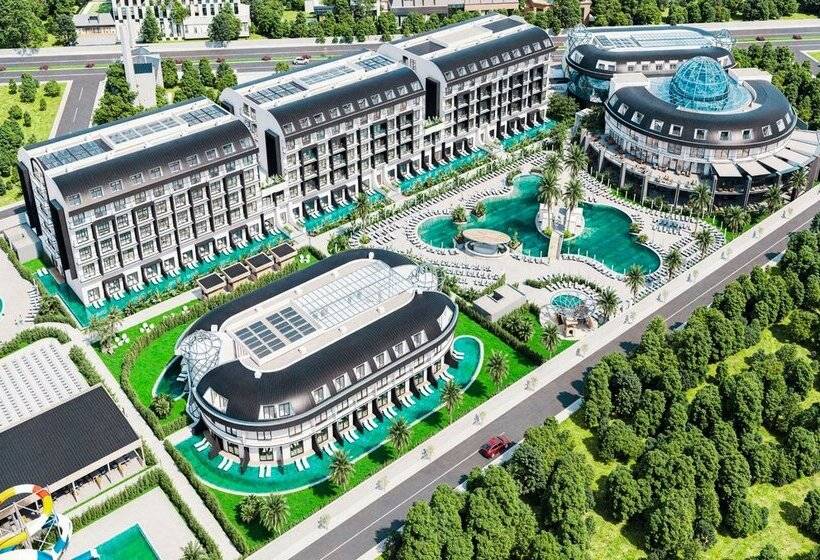 בית מלון כפרי Royal Atlantis Icon