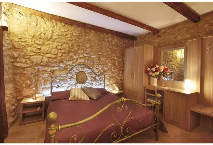 تختخواب و صبحانه Residenze Portacastello