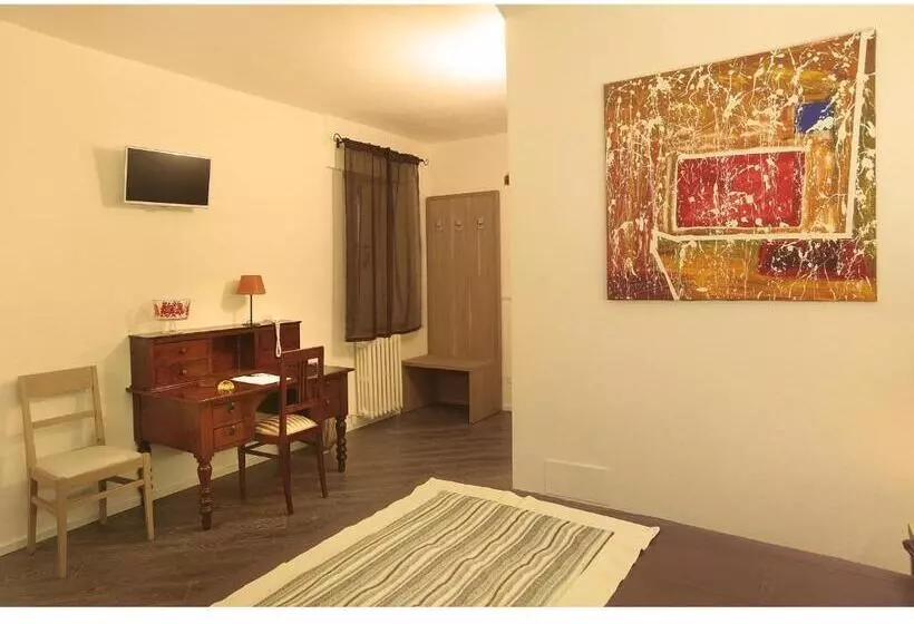 تختخواب و صبحانه Residenze Portacastello
