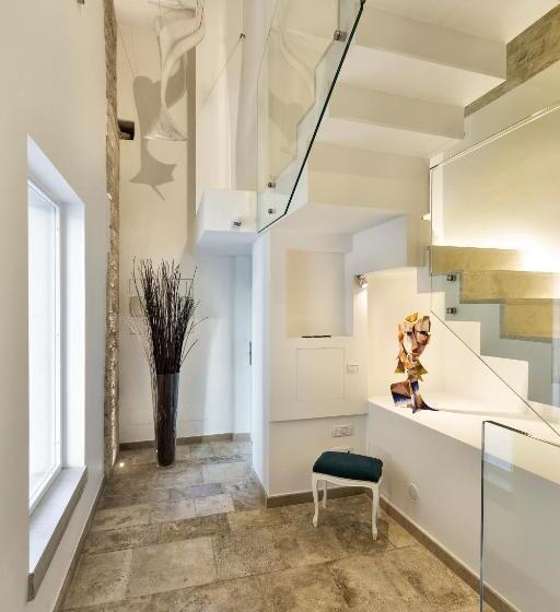 Bed And Breakfast T57