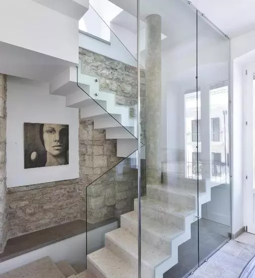 Bed And Breakfast T57