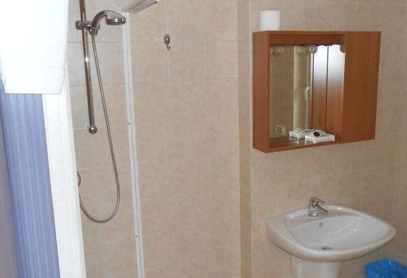 호텔 Casa Per Ferie Sacro Cuore