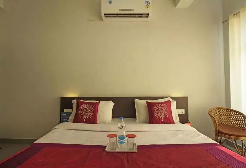 Hotel Devoy Inn