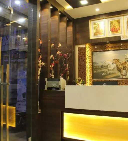 Hotelli M.p. Temples Inn