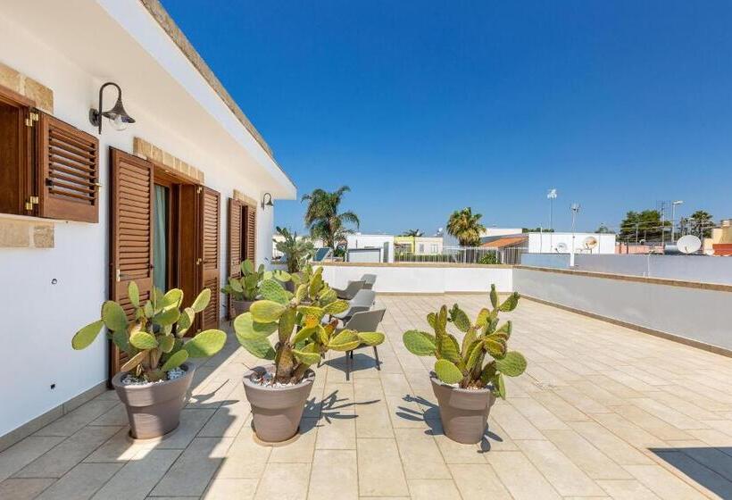 Отель Lido Marini Rooms