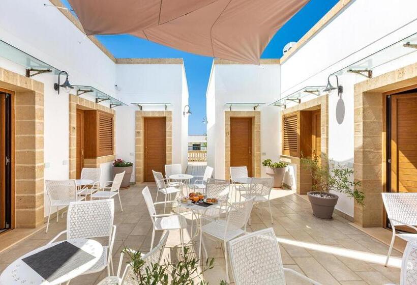 Отель Lido Marini Rooms