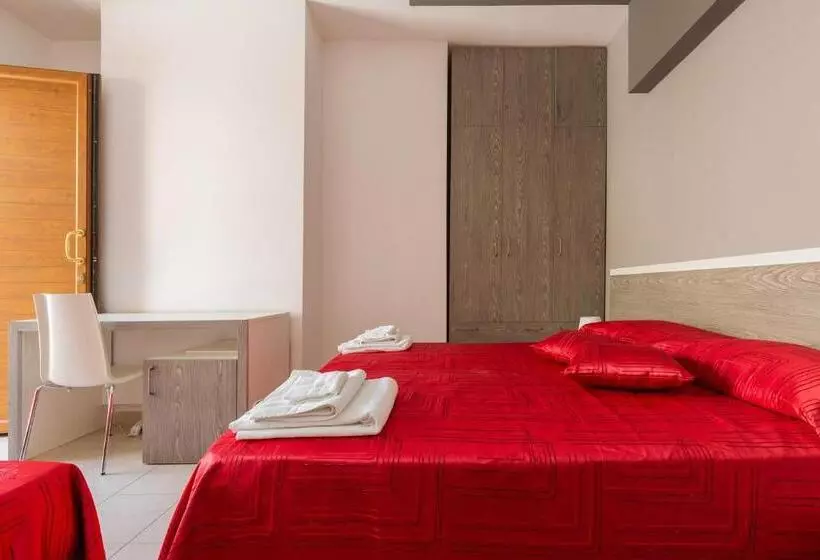 Hotelli Lido Marini Rooms