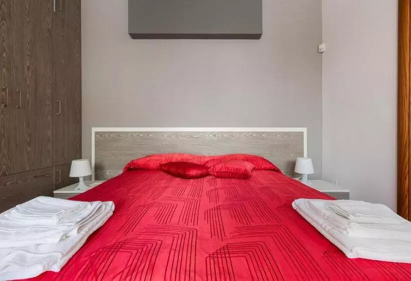 Hotelli Lido Marini Rooms