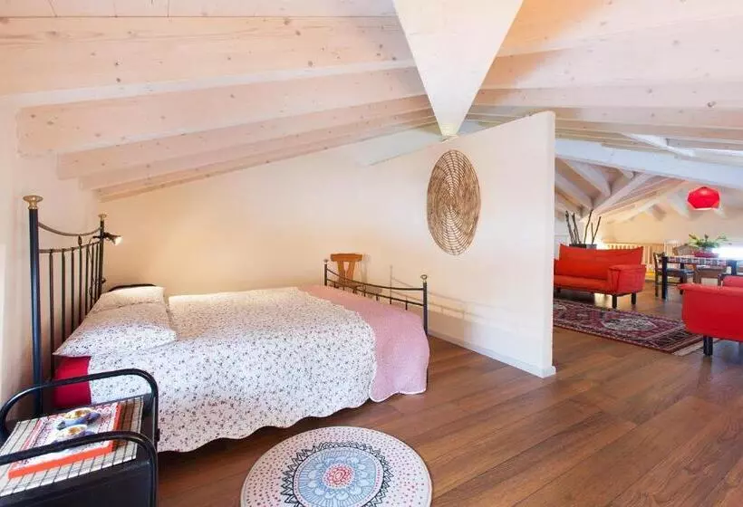 Villa Laila Bed & Breakfast