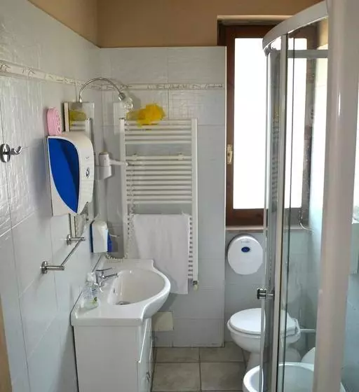 B&b Bed& Fly   Mamma Mia