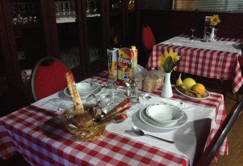 B&b Bed& Fly Mamma Mia