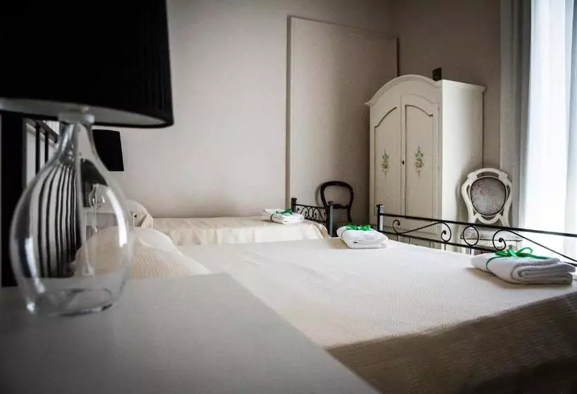 تختخواب و صبحانه Casa Elide