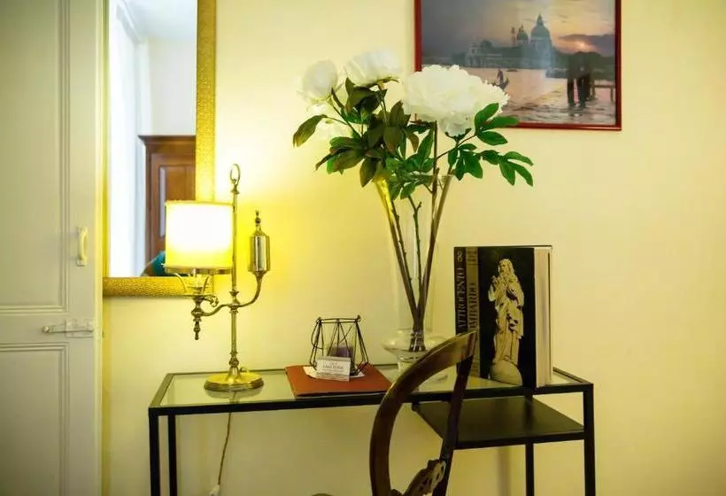 تختخواب و صبحانه Casa Elide