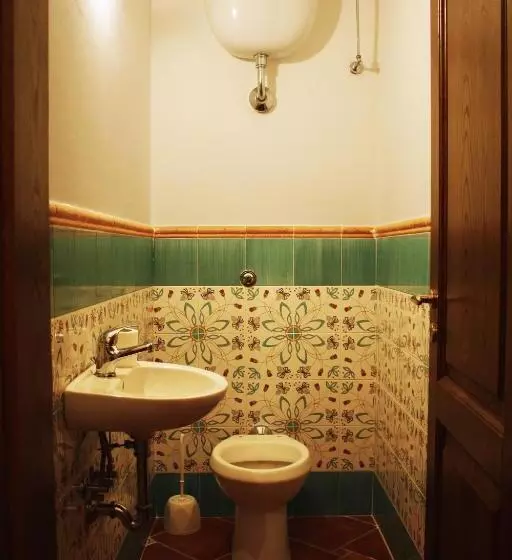 Aamiaismajoitus (B&B) Country House Il Melograno