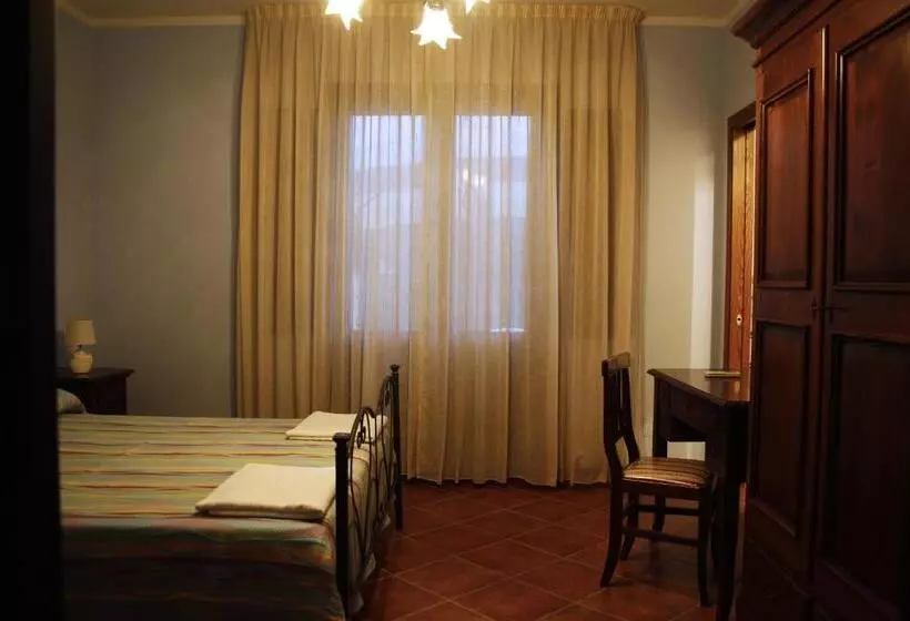 Aamiaismajoitus (B&B) Country House Il Melograno