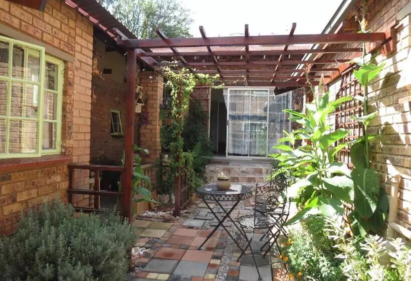 Bed And Breakfast Newlife Bnb