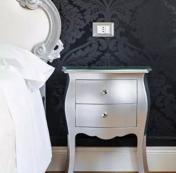 تختخواب و صبحانه Opera Relais