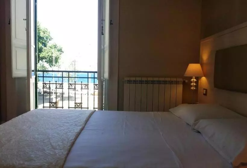 تختخواب و صبحانه Opera Relais