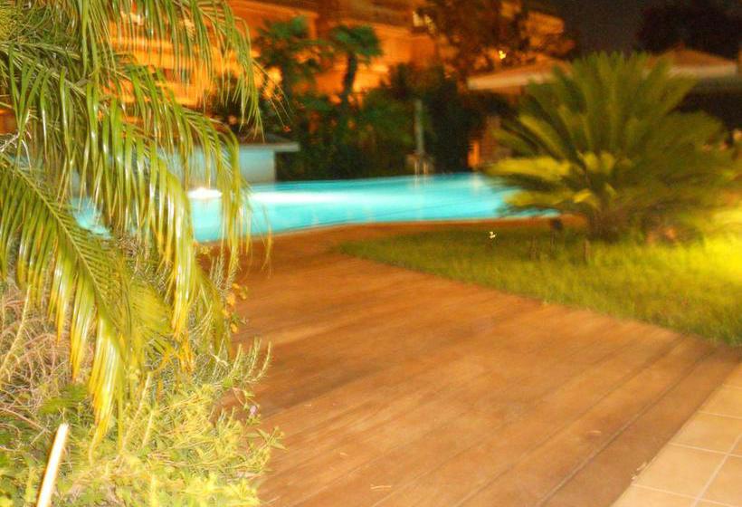 בית מלון כפרי Albatros