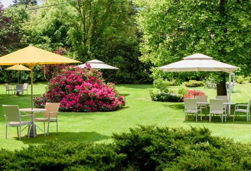 Hotelli Albergo Milano