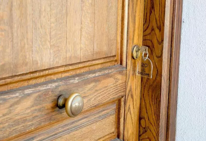 Hotelli Albergo Ristorante Il Ciclope