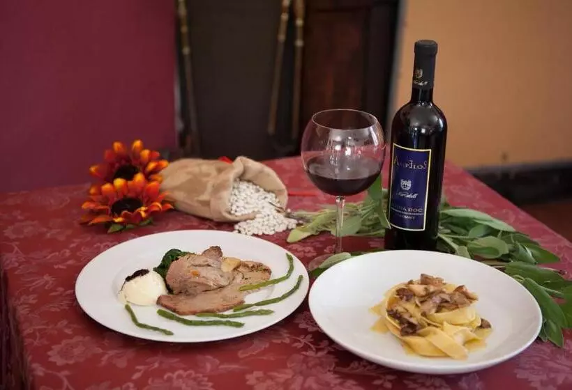 Hotelli Albergo Ristorante Il Ciclope