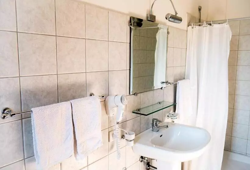 Hotelli Albergo Ristorante Il Ciclope