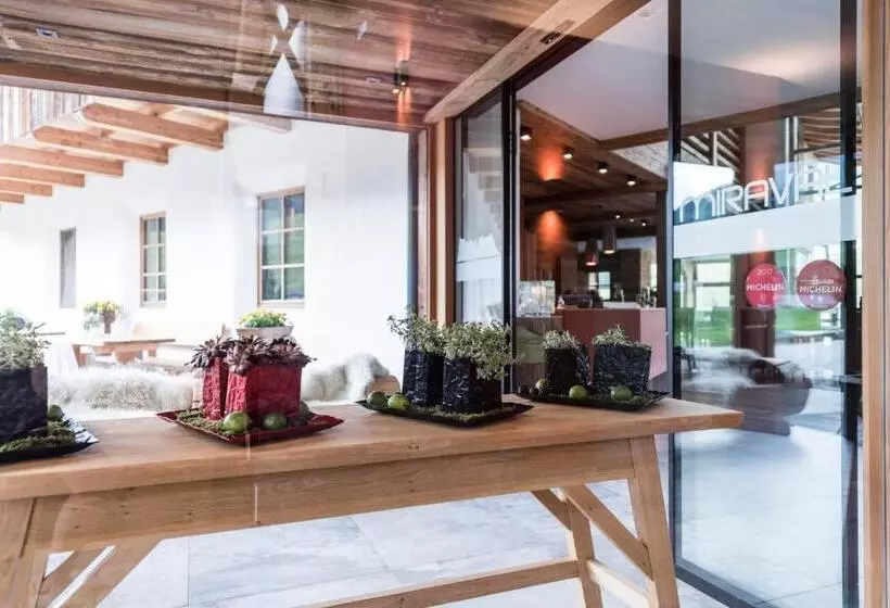 ホテル Miraval Natur